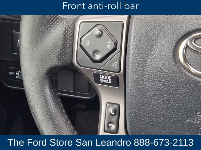 Used 2020 Toyota Tacoma SR5 RWD image 19
