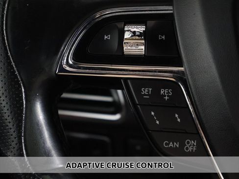 Used 2019 Lincoln Navigator L Reserve AWD/4WD image 6