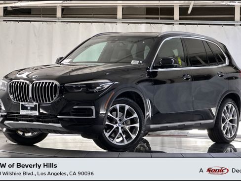 Used 2023 BMW X5 xDrive40i w/ Premium Package image 1
