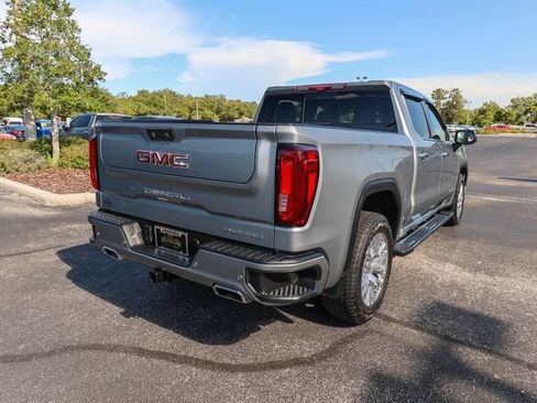 Used 2023 GMC Sierra 1500 Denali w/ Technology Package AWD/4WD image 9