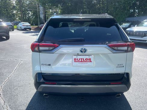 Used 2021 Toyota RAV4 XSE w/ XSE Grade Weather Package AWD/4WD image 6