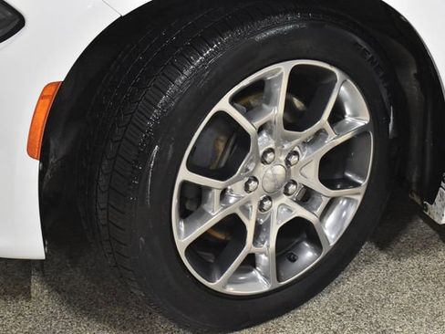 Certified 2016 Dodge Charger SXT w/ AWD Plus Group image 11