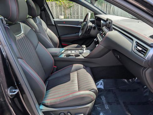 Used 2024 Genesis G70 3.3T Advanced image 12