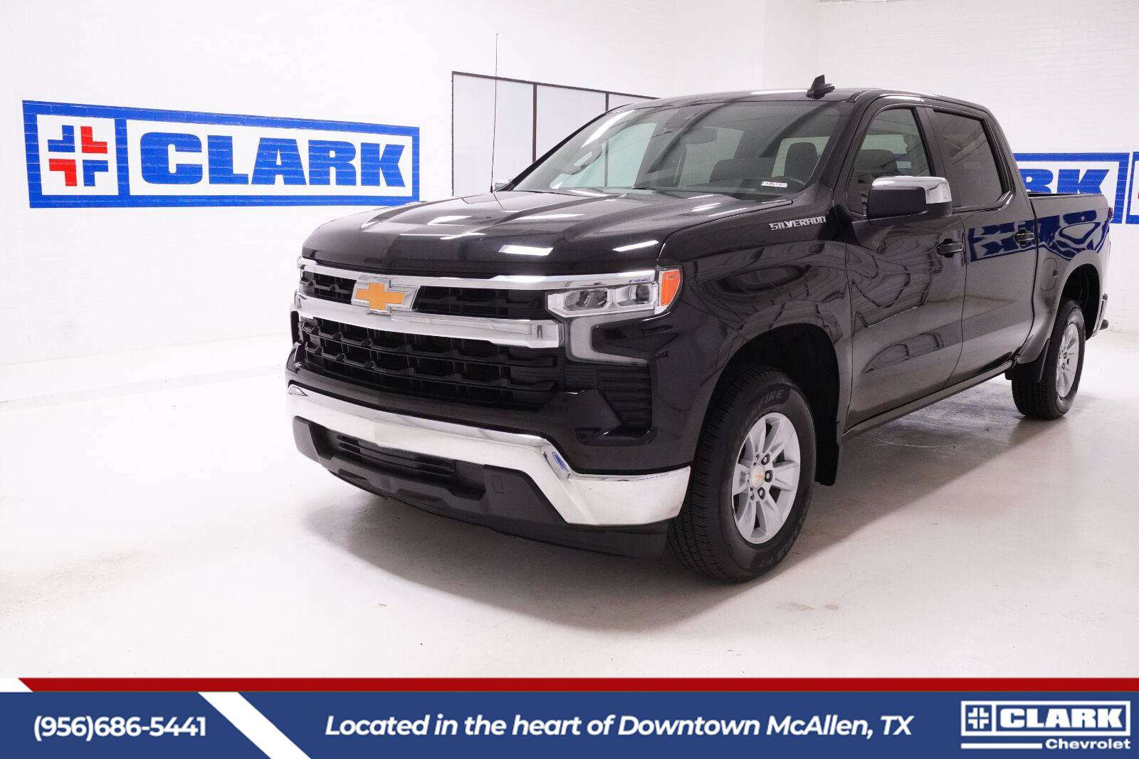 Used 2025 Chevrolet Silverado 1500 LT RWD image 1