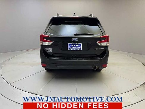 Used 2019 Subaru Forester Limited AWD/4WD image 4