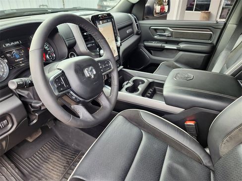 Used 2025 RAM 1500 Laramie w/ Sport Appearance Package image 6