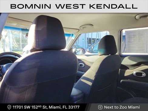 Used 2019 Kia Soul + image 13
