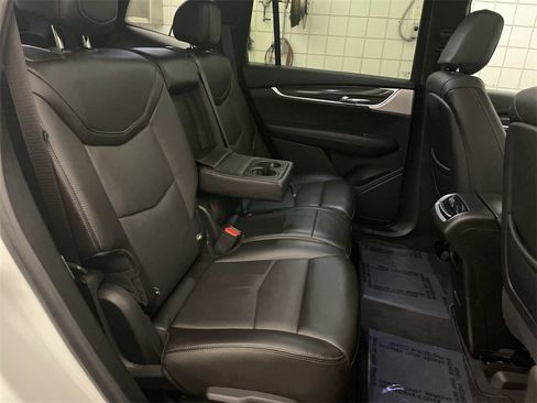 Used 2023 Cadillac XT6 Sport image 22