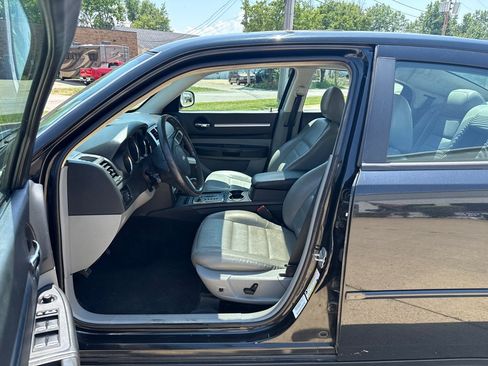 Used 2010 Dodge Charger Rallye RWD image 10