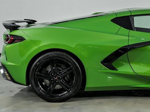 Used 2026 Chevrolet Corvette Stingray Premium Cpe w/ Z51 Performance Package RWD image 13