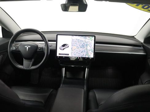 Used 2018 Tesla Model 3 Long Range RWD image 23