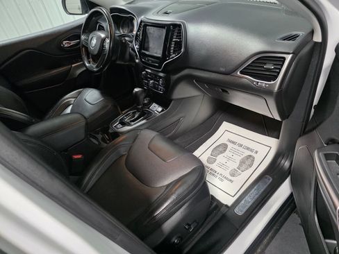 Used 2020 Jeep Cherokee Limited AWD/4WD image 7