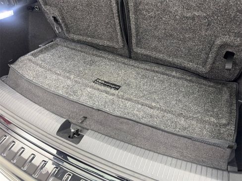 Used 2024 Volkswagen Tiguan SE R-Line w/ MDO Package, Three-Row image 83
