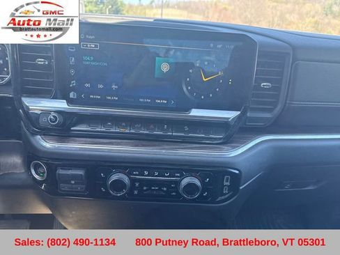 Used 2023 Chevrolet Silverado 1500 LT w/ Z71 Off-Road Package image 20