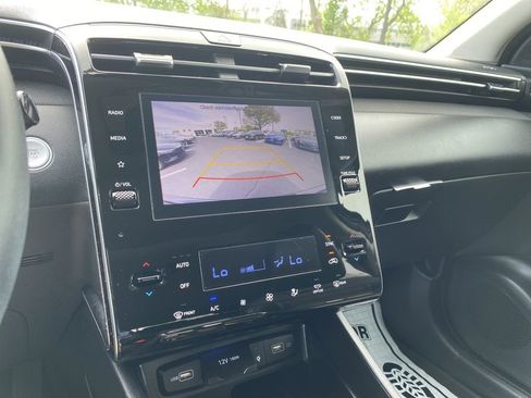 Certified 2023 Hyundai Tucson SEL w/ Convenience Package AWD/4WD image 11