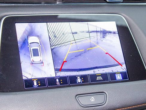 Used 2023 Cadillac XT4 Sport w/ Enhanced Visibility Package image 30