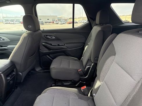 Certified 2023 Chevrolet Traverse LT image 30