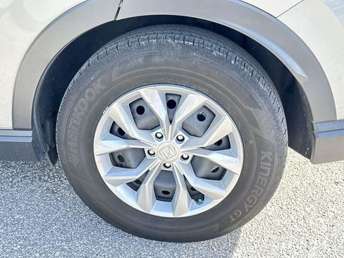 Used 2023 Honda CR-V LX image 12
