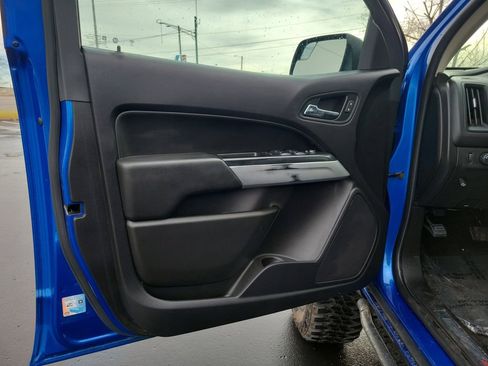 Used 2018 Chevrolet Colorado ZR2 image 6