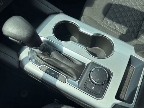 Used 2022 Chevrolet Blazer LT image 32