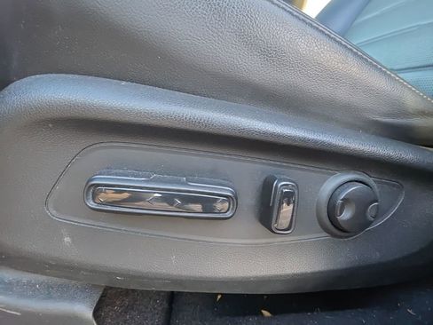 Certified 2024 Honda CR-V EX-L image 11