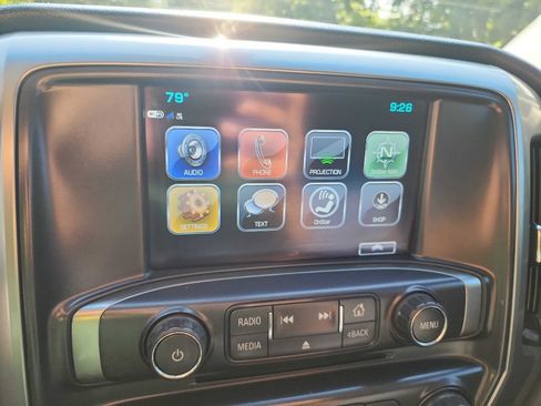 Used 2017 Chevrolet Silverado 2500 LT AWD/4WD image 25