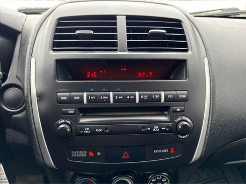 Used 2013 Mitsubishi Outlander Sport ES image 15