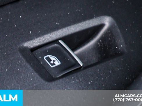Used 2025 Volkswagen Jetta Sport FWD image 47