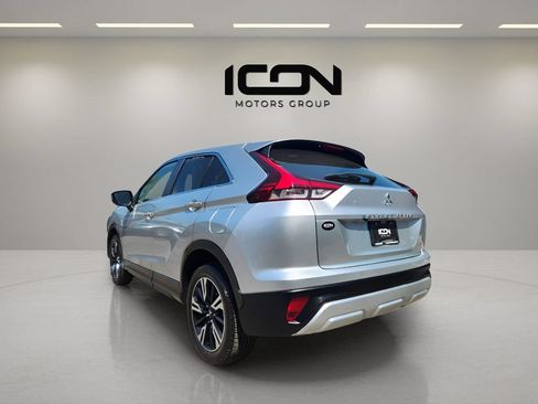 Used 2024 Mitsubishi Eclipse Cross SE AWD/4WD image 3