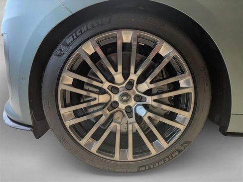 New 2025 Land Rover Range Rover Sport SV Edition Two image 10