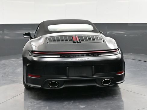 New 2026 Porsche 911 Carrera T image 7