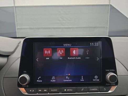 Used 2025 Nissan Altima 2.5 S image 32