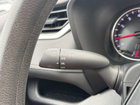 Used 2020 Toyota RAV4 LE w/ All Weather Liner Package AWD/4WD image 18