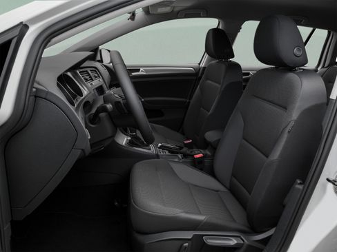 Used 2016 Volkswagen Golf SE FWD image 16