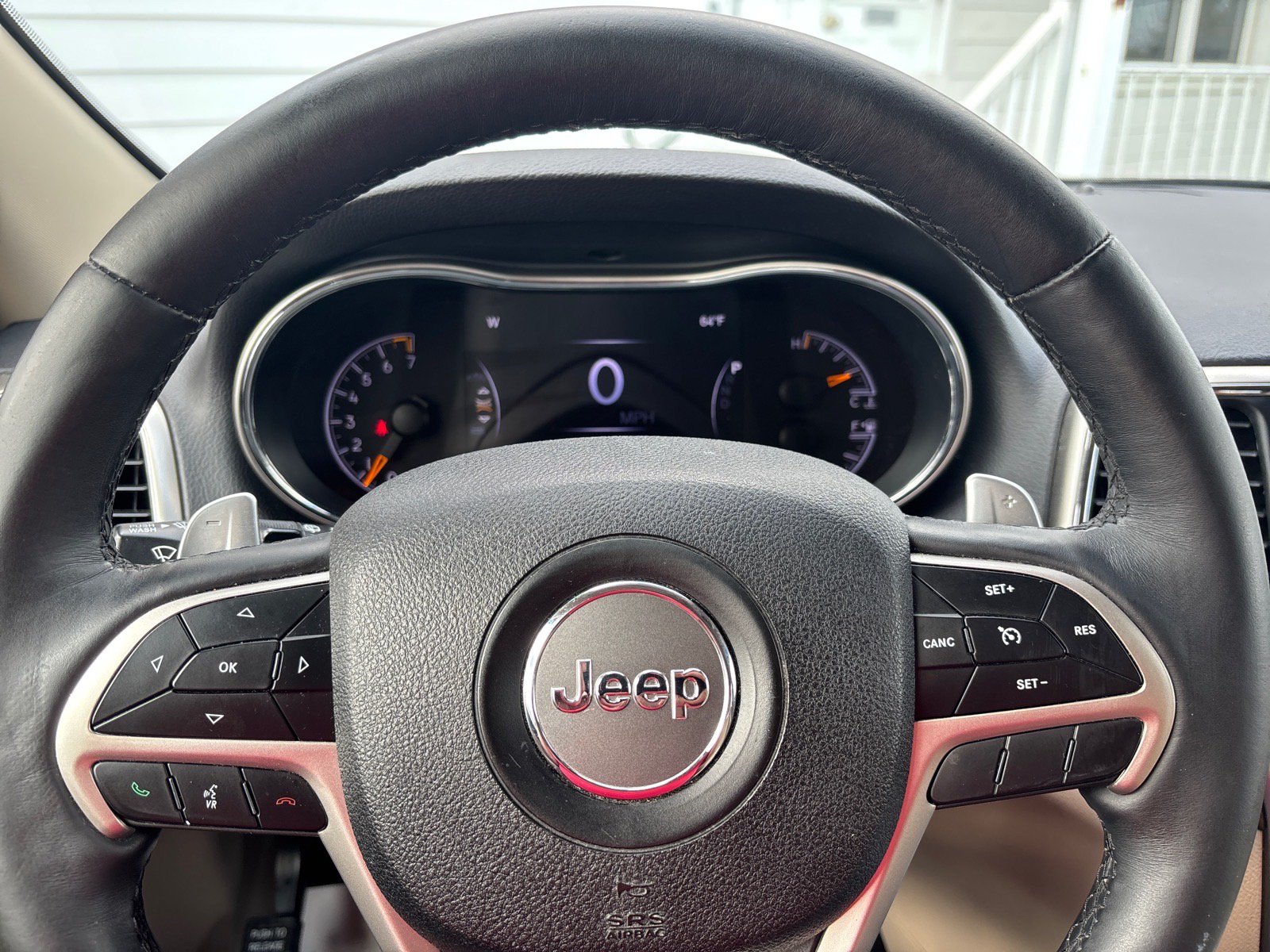 Used 2017 Jeep Grand Cherokee Laredo w/ Quick Order Package 23E AWD/4WD image 22