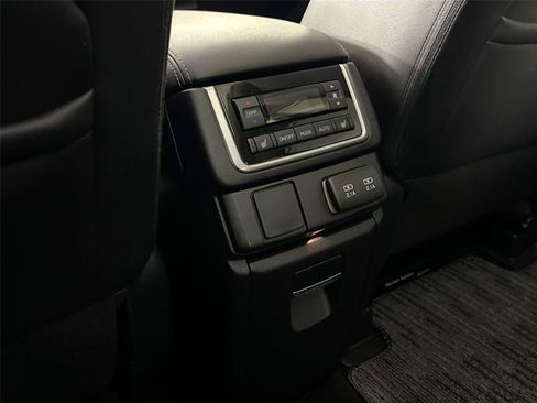 Used 2020 Subaru Ascent Limited w/ Technology Package AWD/4WD image 36