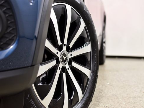 Certified 2023 Mercedes-Benz GLB 250 image 10