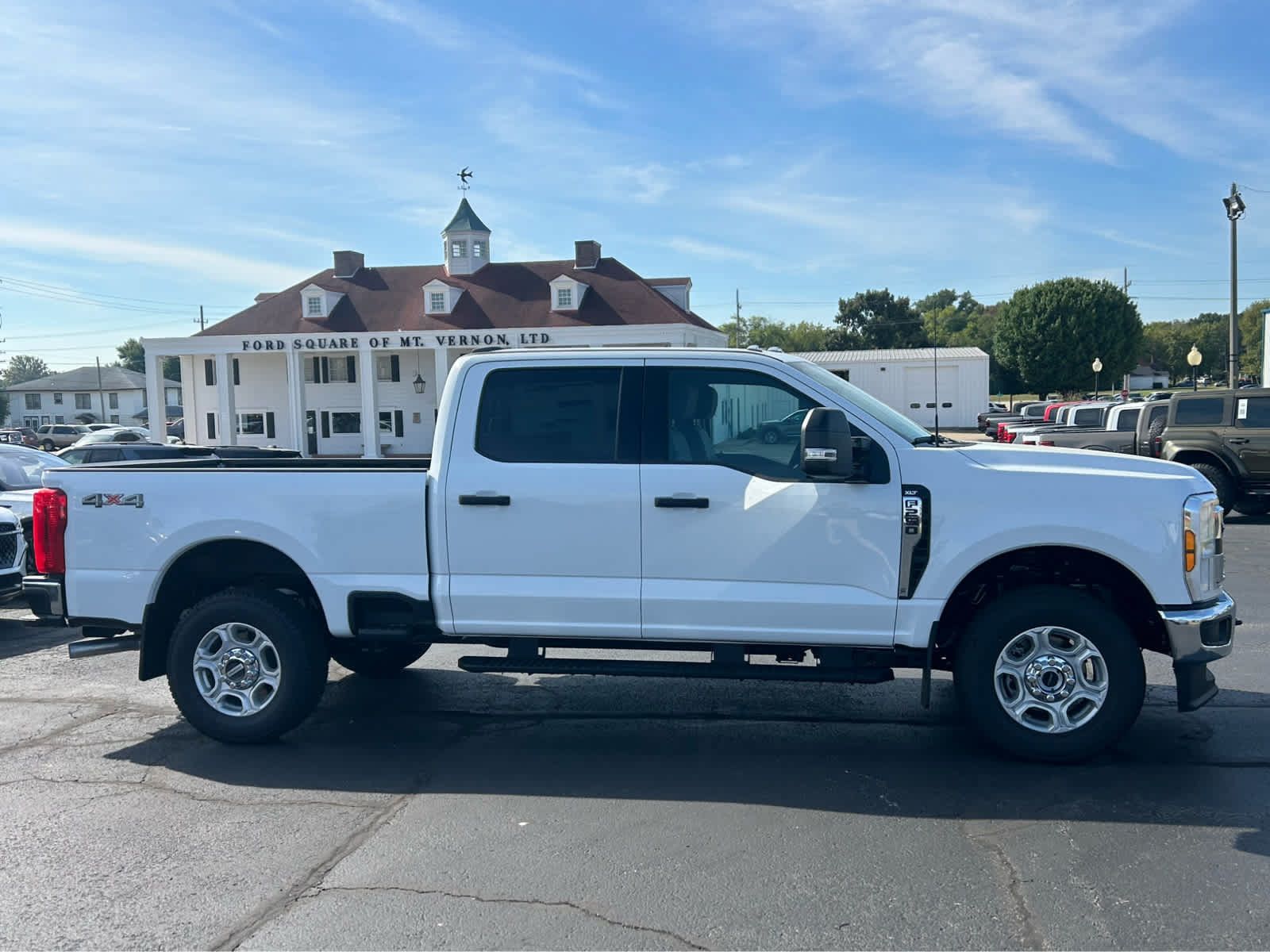New 2027 Ford F250 XLT AWD/4WD image 2