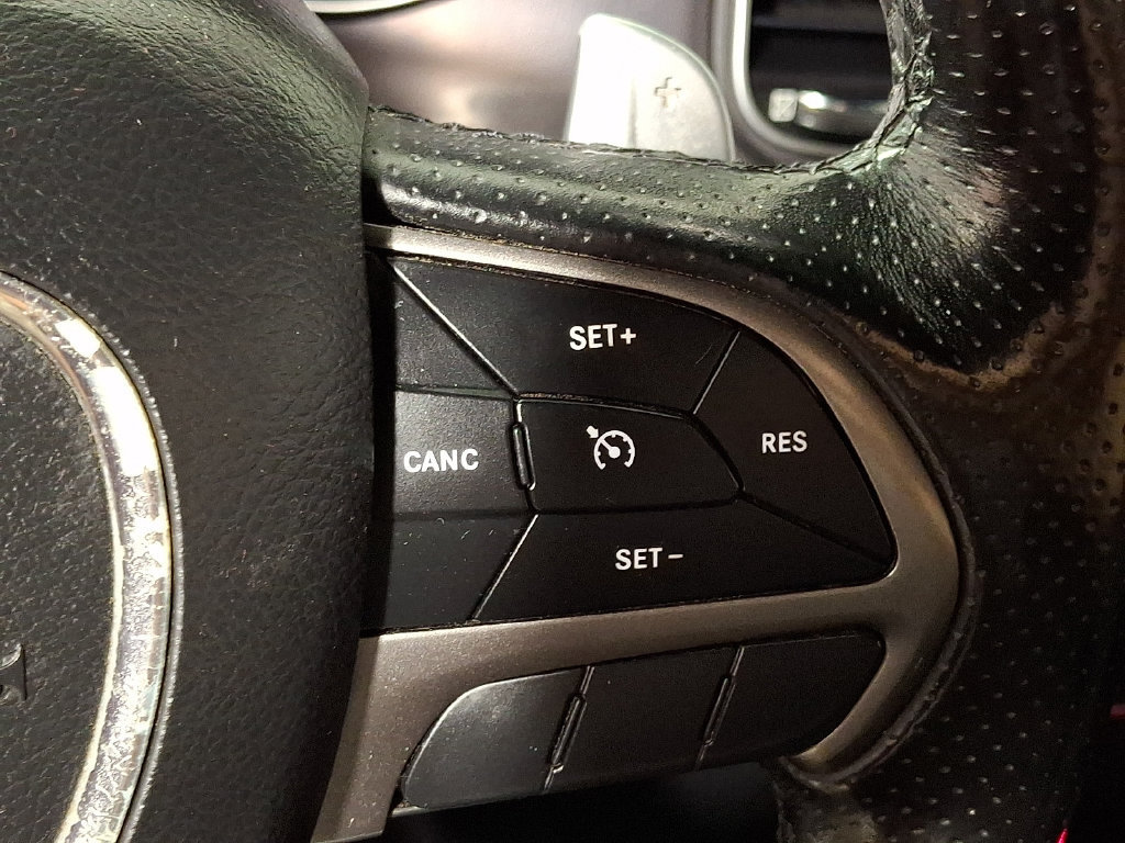 Used 2019 Dodge Charger R/T w/ Plus Group RWD image 22