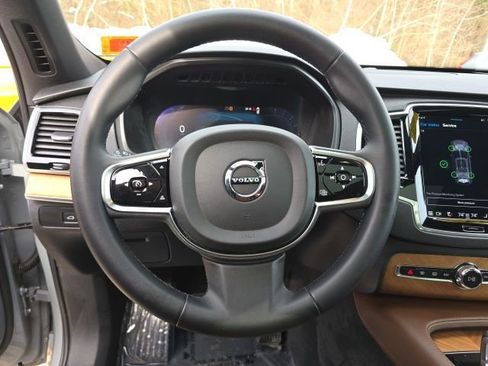 Certified 2024 Volvo XC90 B6 Plus w/ Protection Package Premier image 31