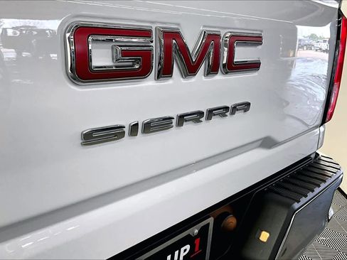 Certified 2025 GMC Sierra 3500 SLE w/ SLE Value Package AWD/4WD image 30