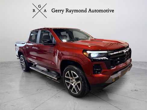 Used 2024 Chevrolet Colorado Z71 w/ Z71 Convenience Package 2 image 1