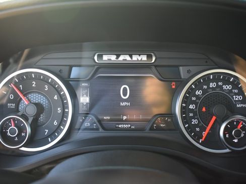 Used 2025 RAM 1500 Laramie w/ Laramie Southwest Edition AWD/4WD image 25
