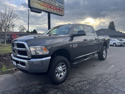 Used 2018 RAM 2500 Tradesman w/ Chrome Appearance Group