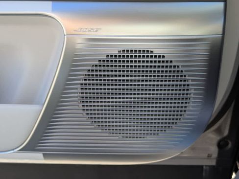 New 2026 Hyundai Ioniq 9 Limited image 33