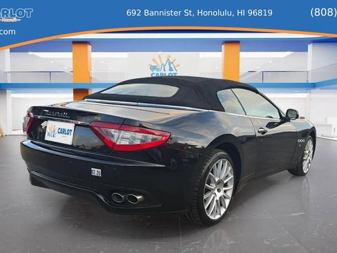 Used 2012 Maserati GranTurismo Convertible RWD image 18