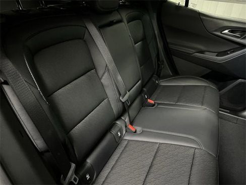New 2026 Chevrolet Equinox LT w/ Convenience Package II image 27