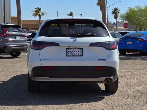 Used 2025 Honda HR-V Sport image 5