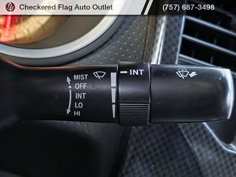 Used 2013 Toyota Tacoma PreRunner image 30