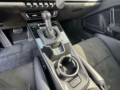 Used 2025 Porsche 911 GT3 RS RWD image 31